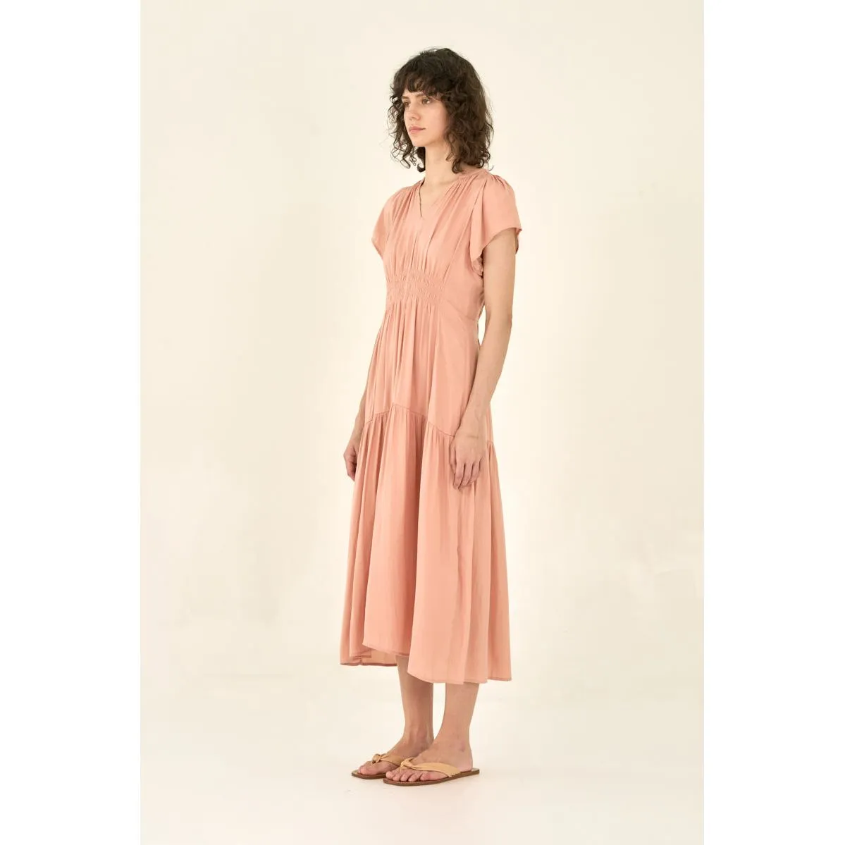 Ezrie Grade and Gather Peche Midi Dress