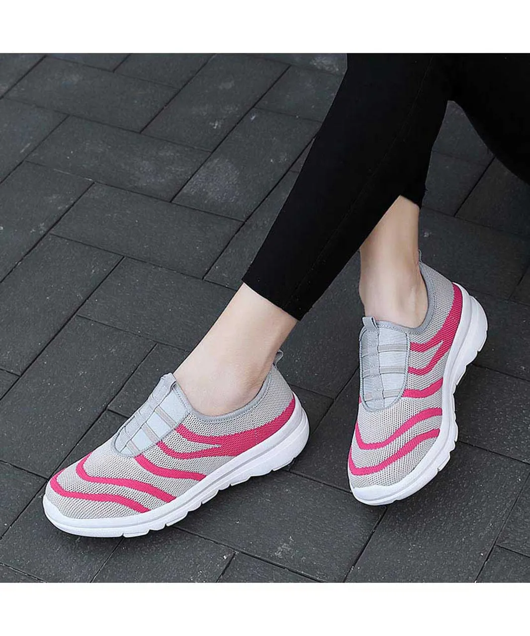 Grey stripe pattern casual slip on shoe sneaker