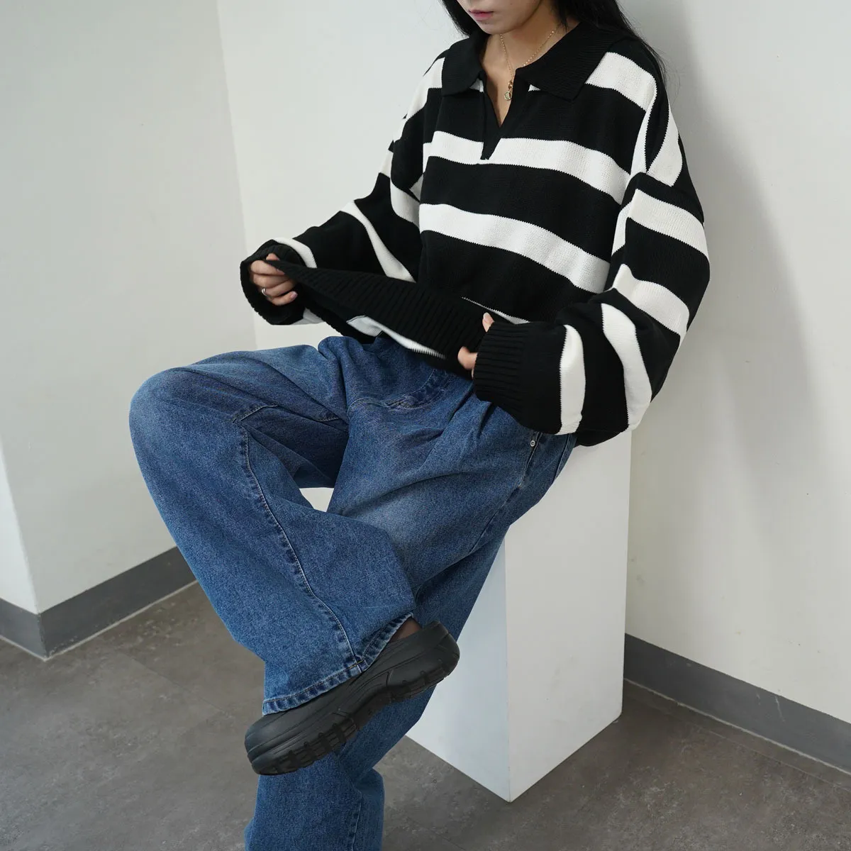 IONSEOUL  |Stripes Street Style V-Neck Long Sleeves Sweaters