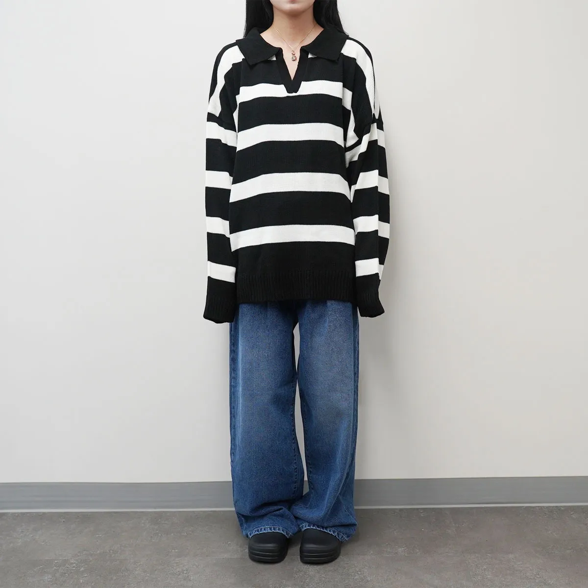 IONSEOUL  |Stripes Street Style V-Neck Long Sleeves Sweaters