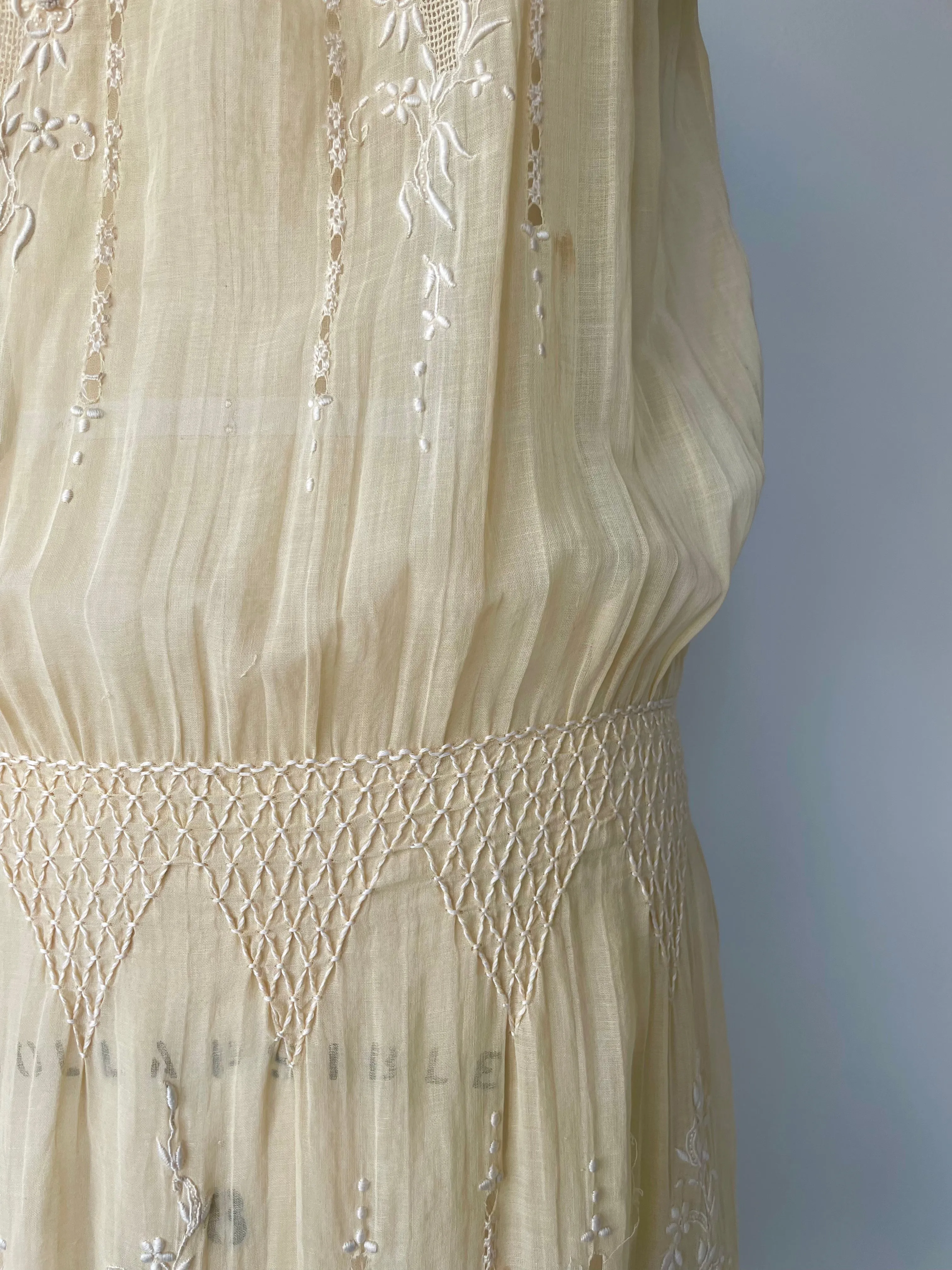 Subtle Charms Dress | 1920s