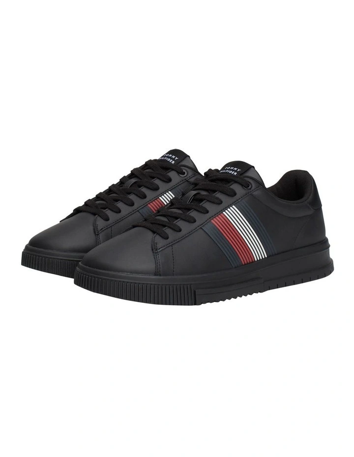 Super cup Leather Sneaker in Black