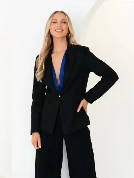 The Luxe Linen Blazer - Black