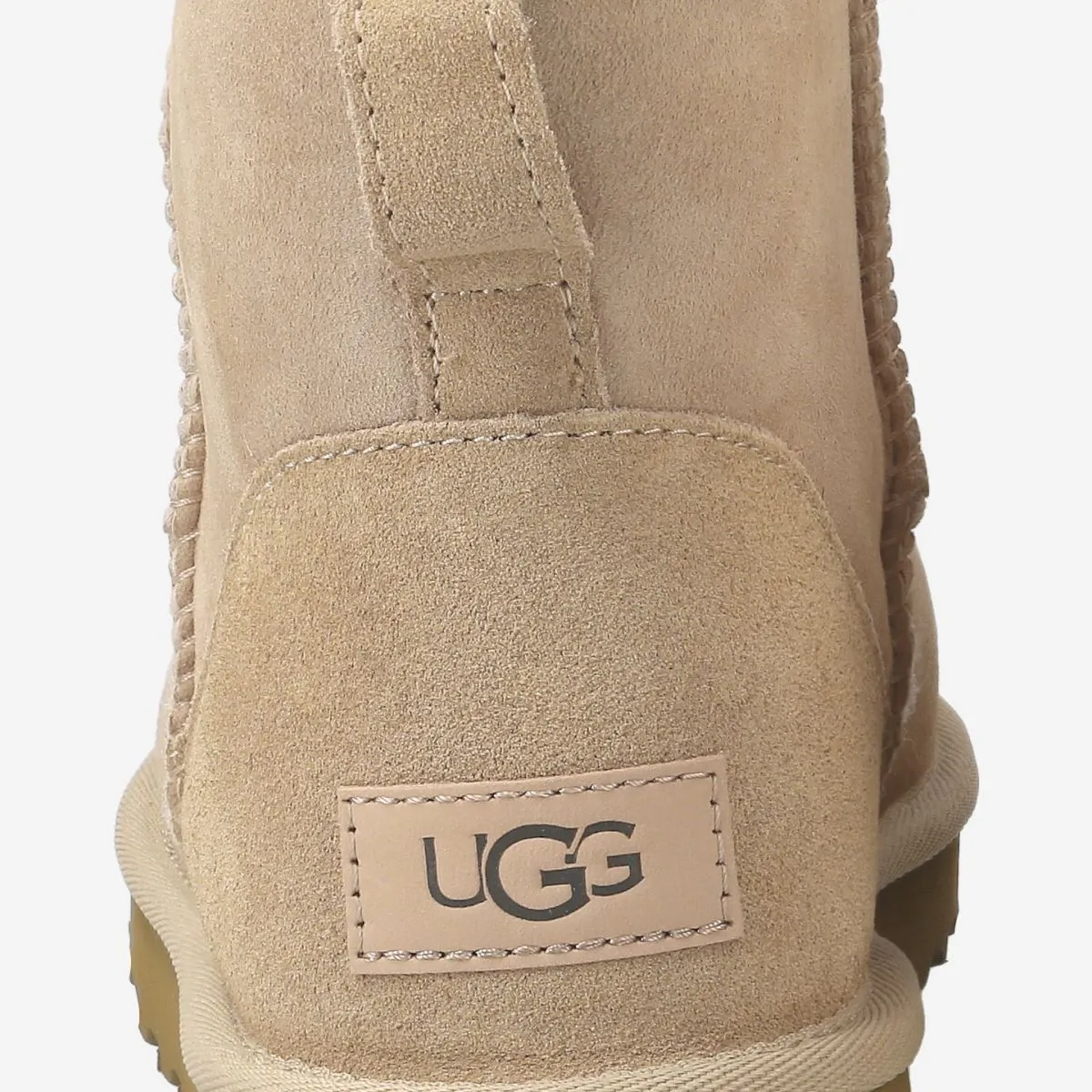 UGG-